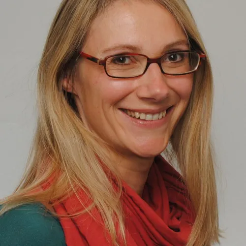 Mag. Tina Hofstätter E.MA.